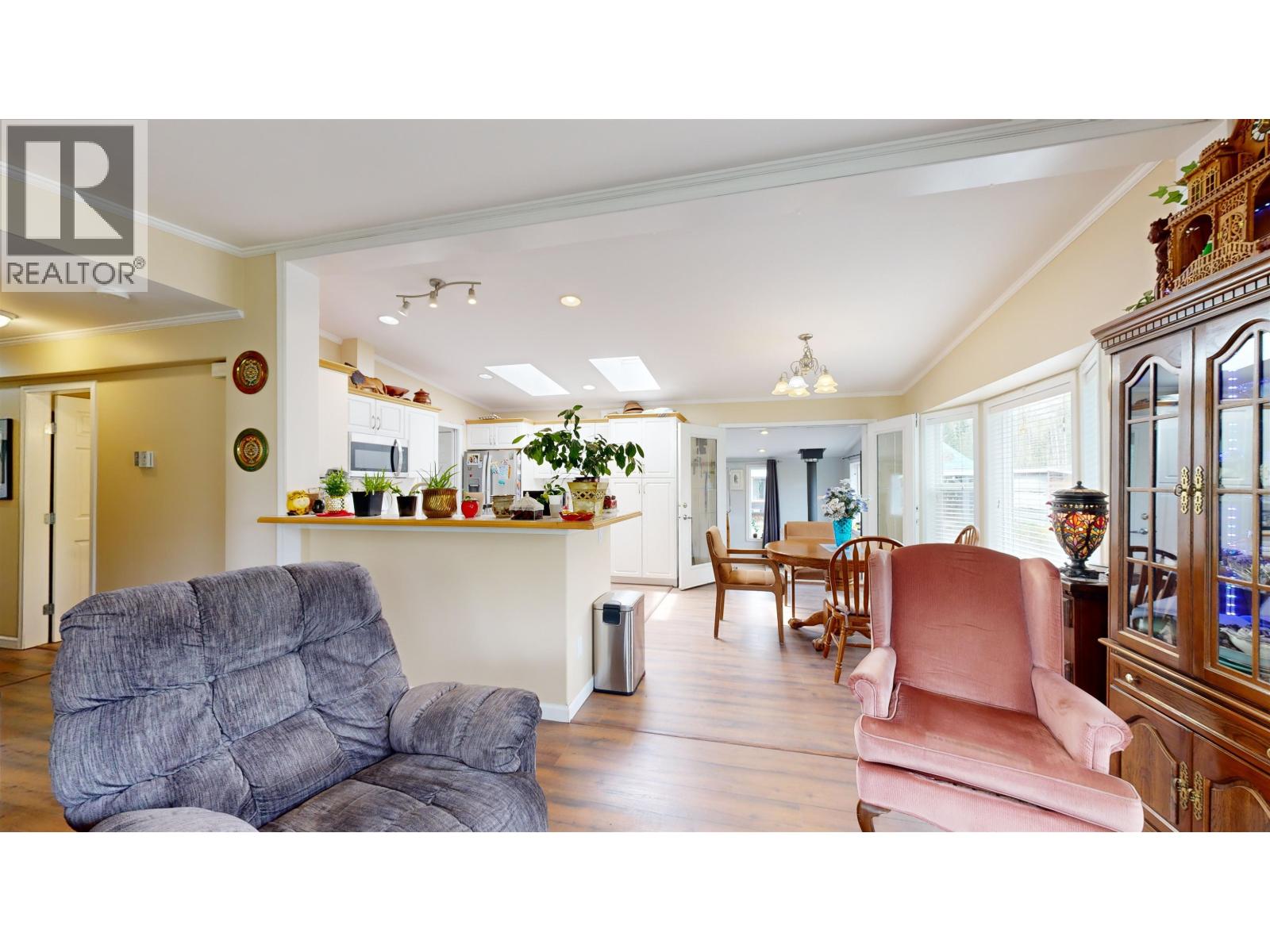 7028 N NETHERLAND ROAD