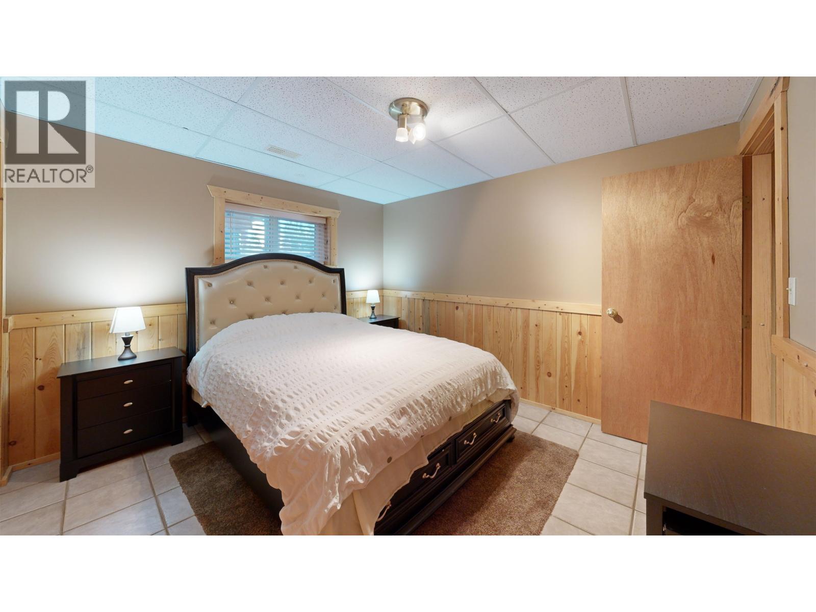 6981 N NETHERLAND ROAD