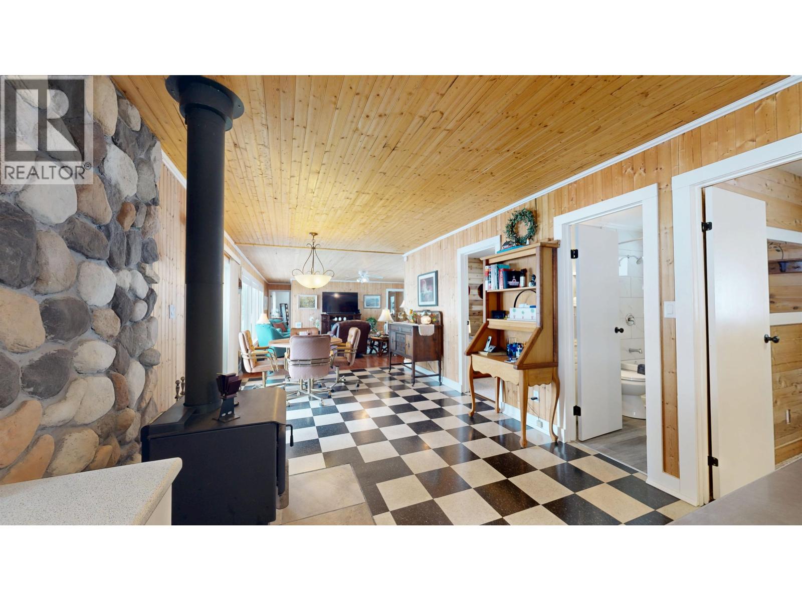 5780 TIMOTHY LAKE ROAD