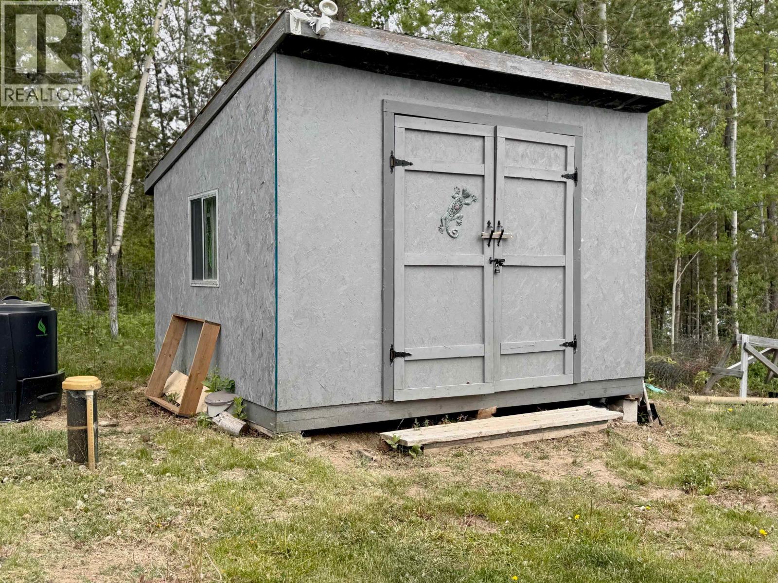 5147 WATSON LAKE ROAD