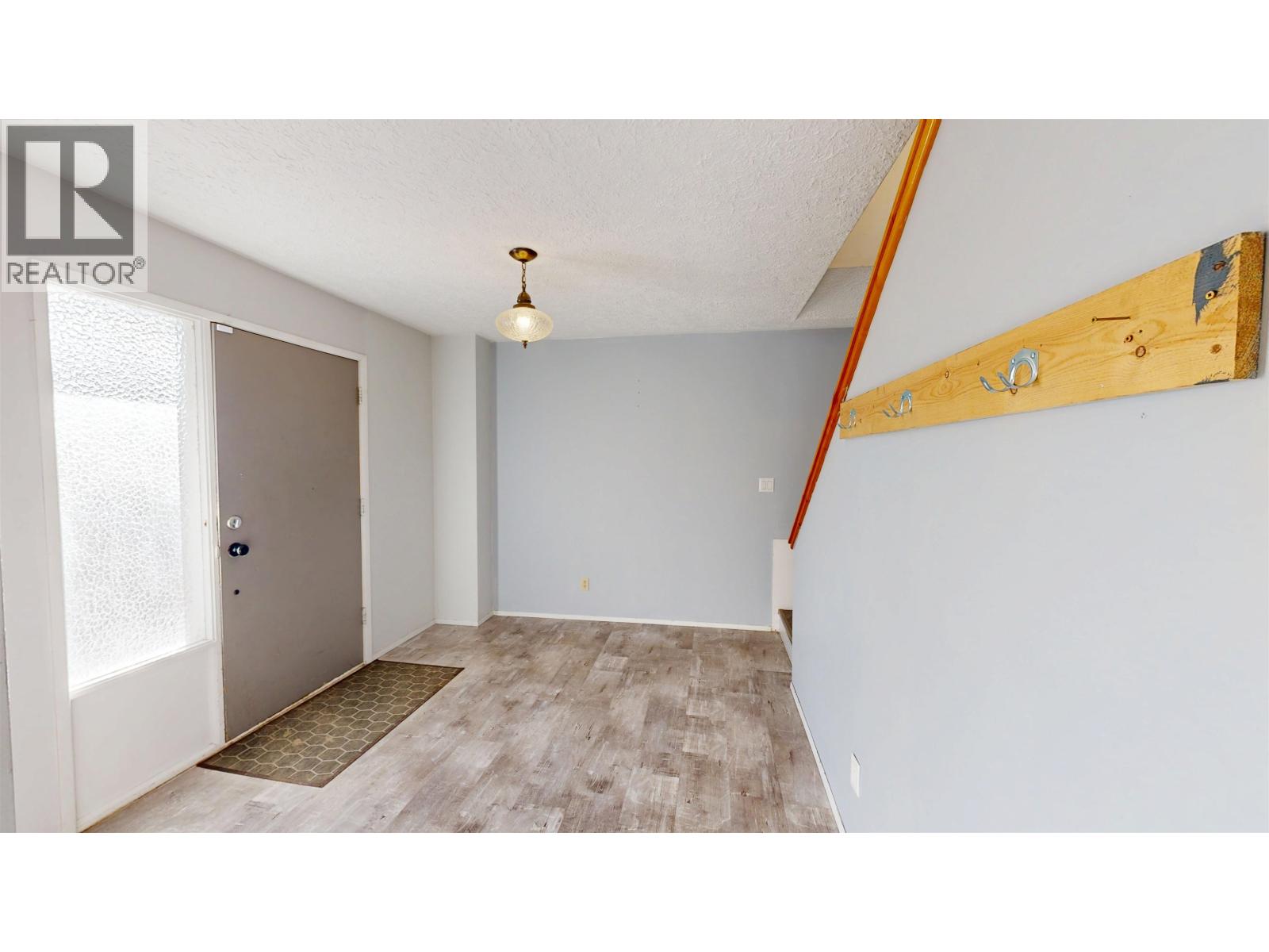 5459 DONSLEEQUA COURT