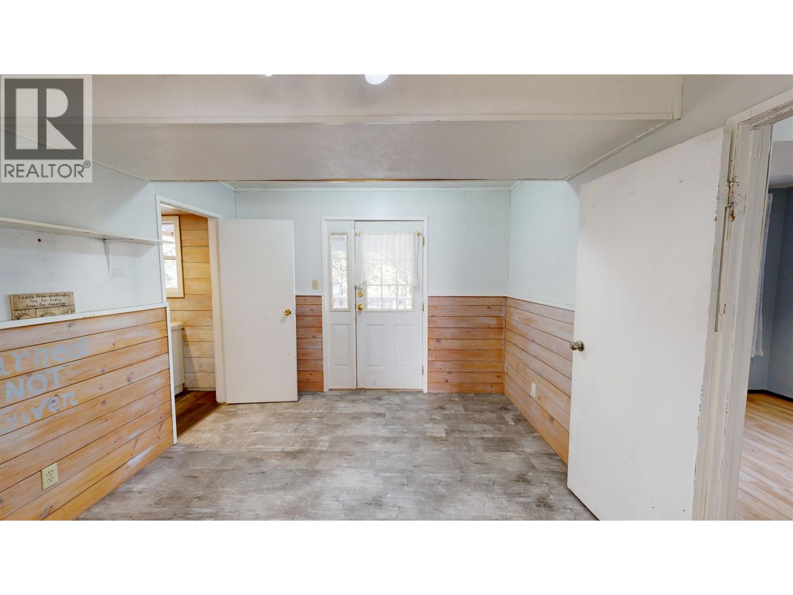 5459 DONSLEEQUA COURT