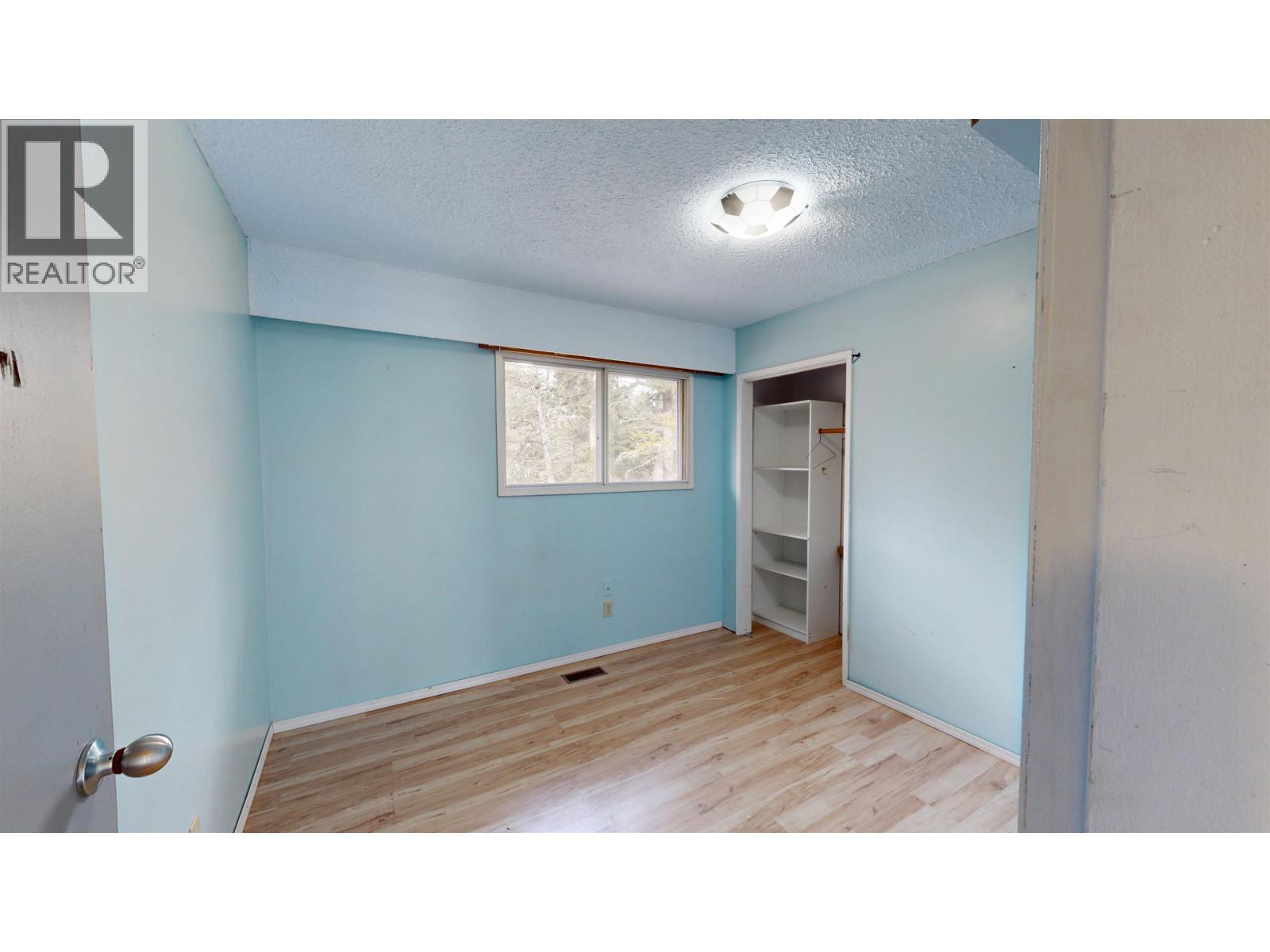 5459 DONSLEEQUA COURT