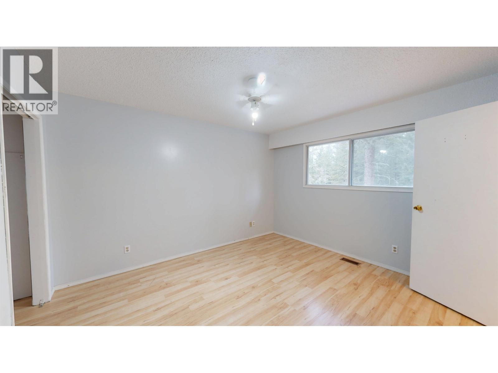 5459 DONSLEEQUA COURT