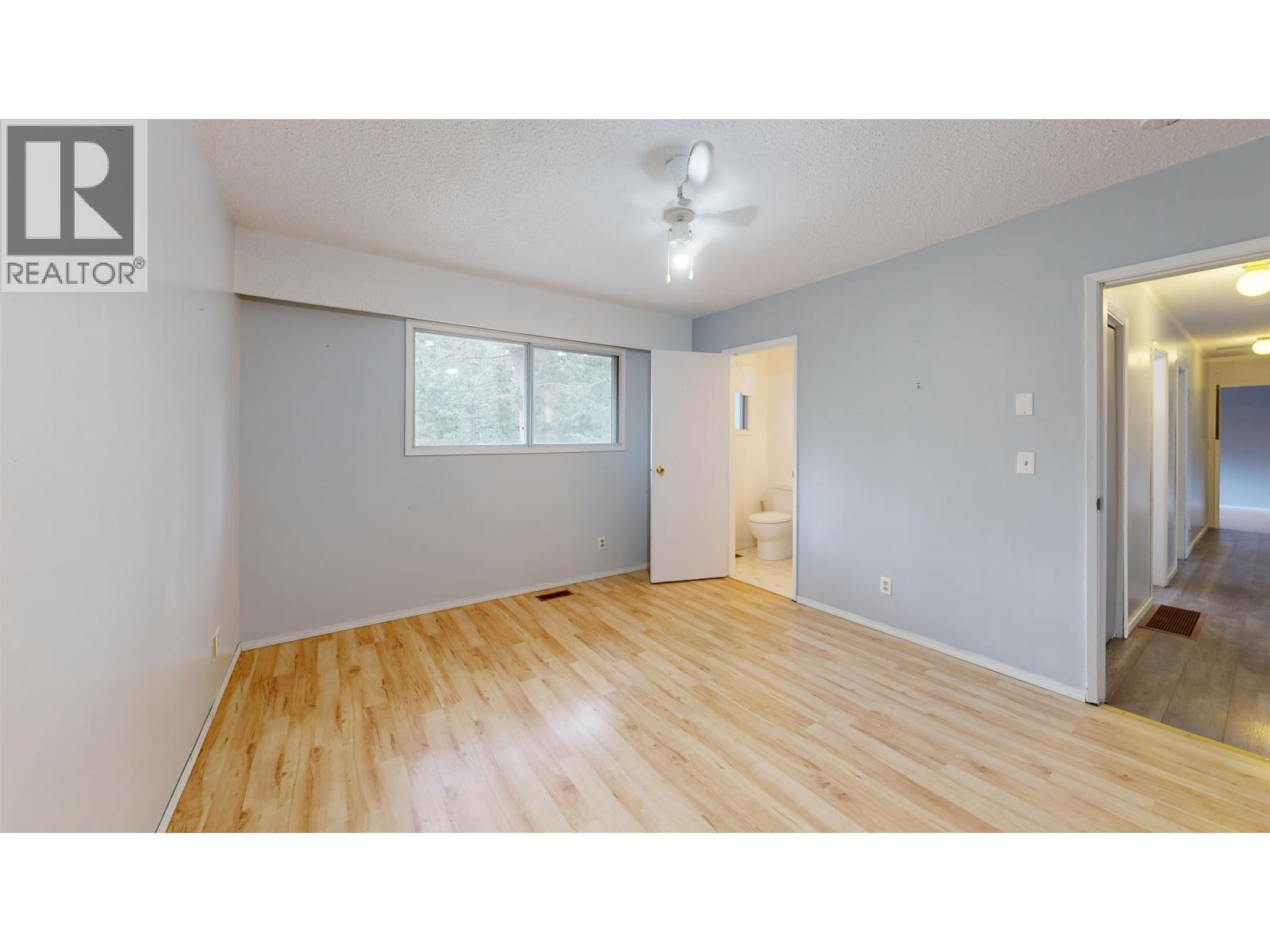 5459 DONSLEEQUA COURT