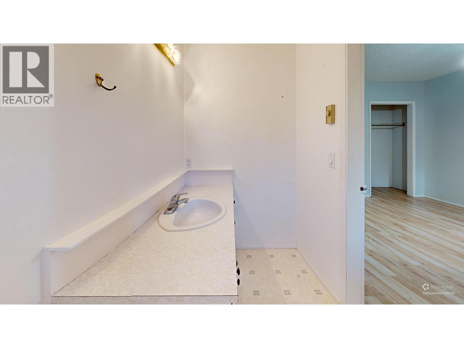 5459 DONSLEEQUA COURT