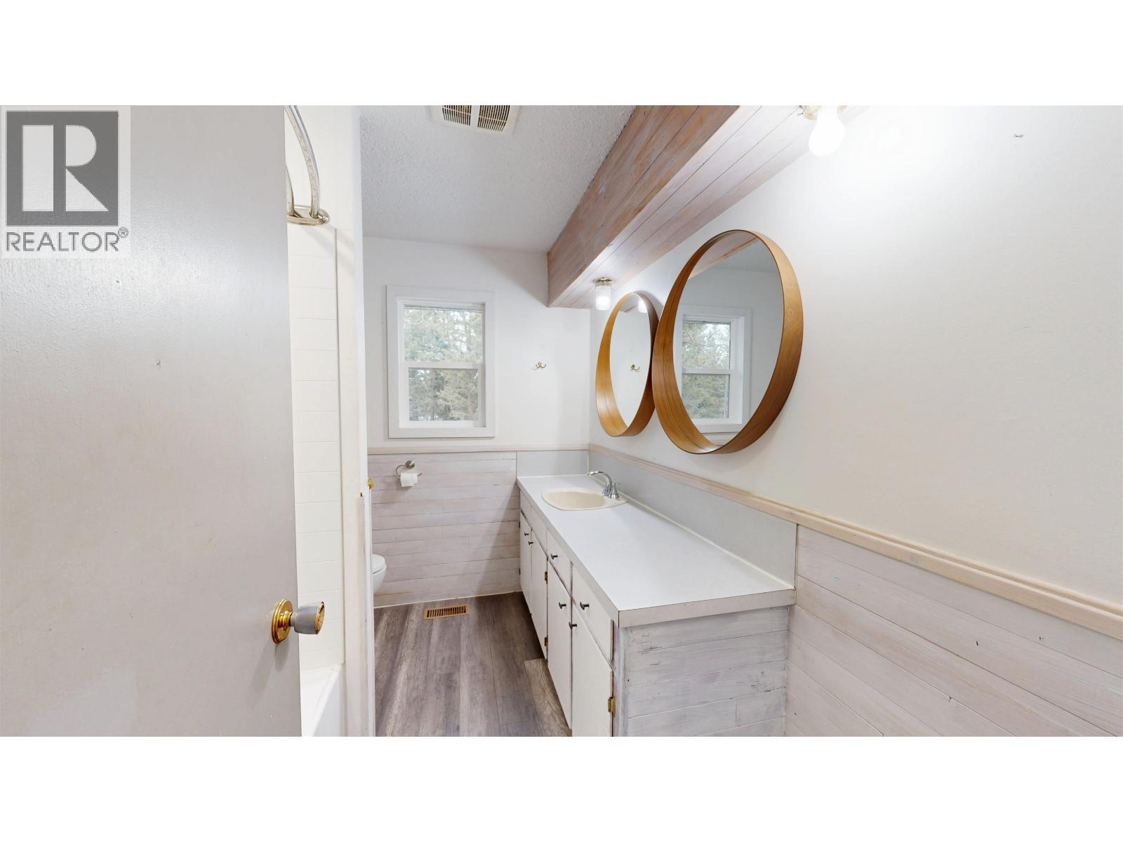 5459 DONSLEEQUA COURT