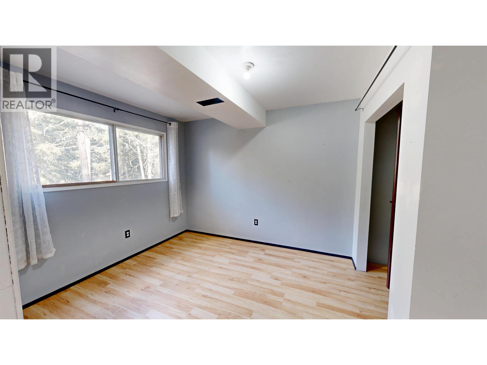 5459 DONSLEEQUA COURT