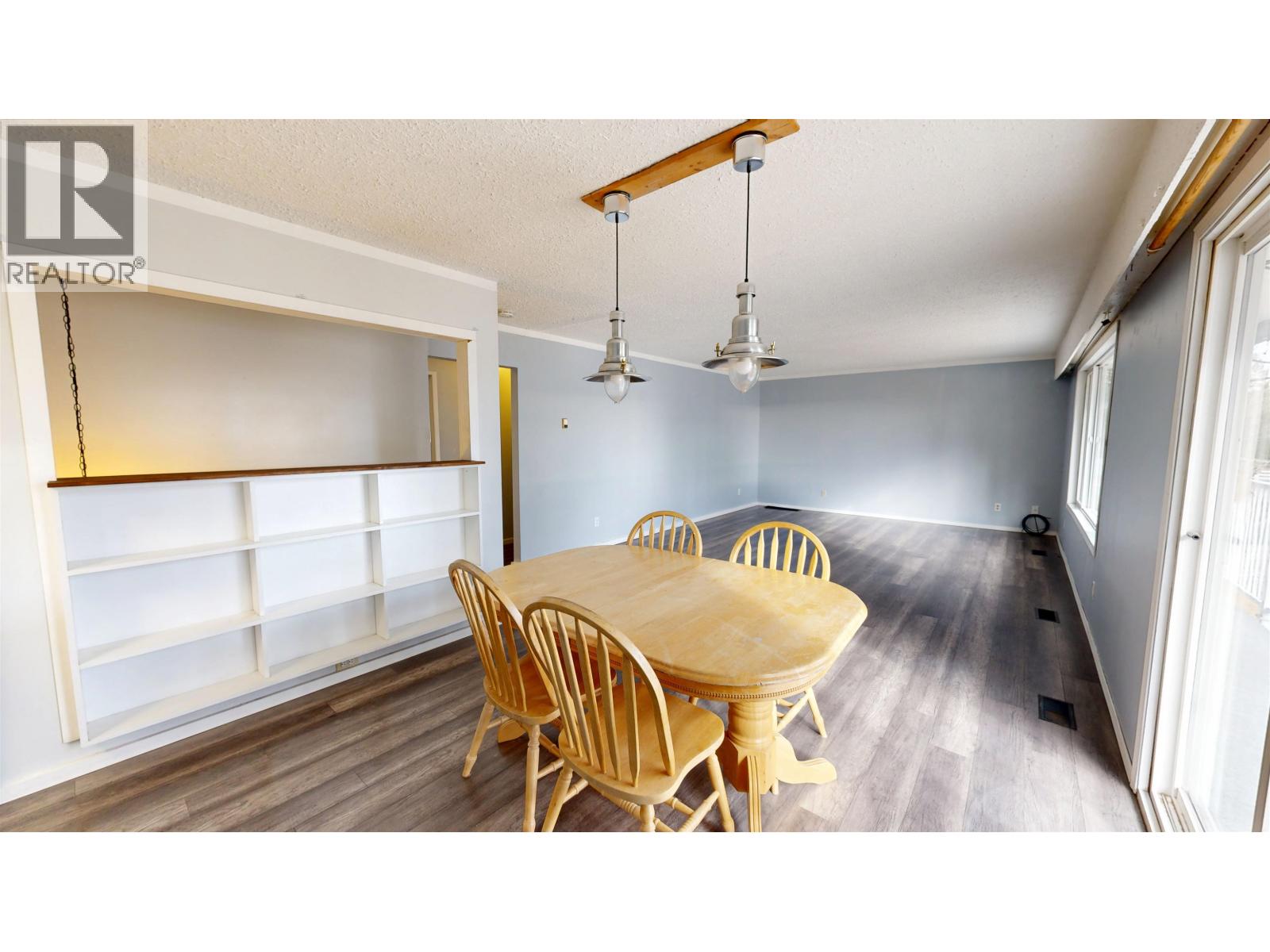 5459 DONSLEEQUA COURT