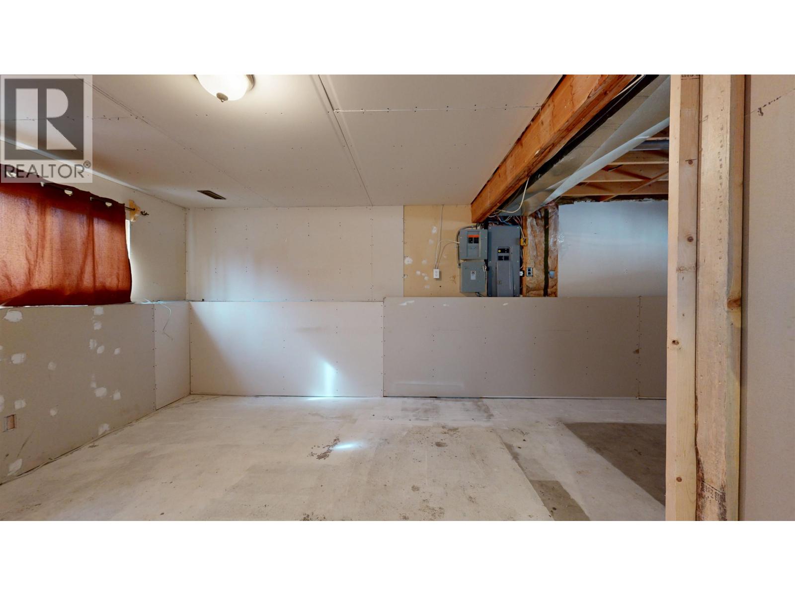 5957 LITTLE FORT 24 HIGHWAY