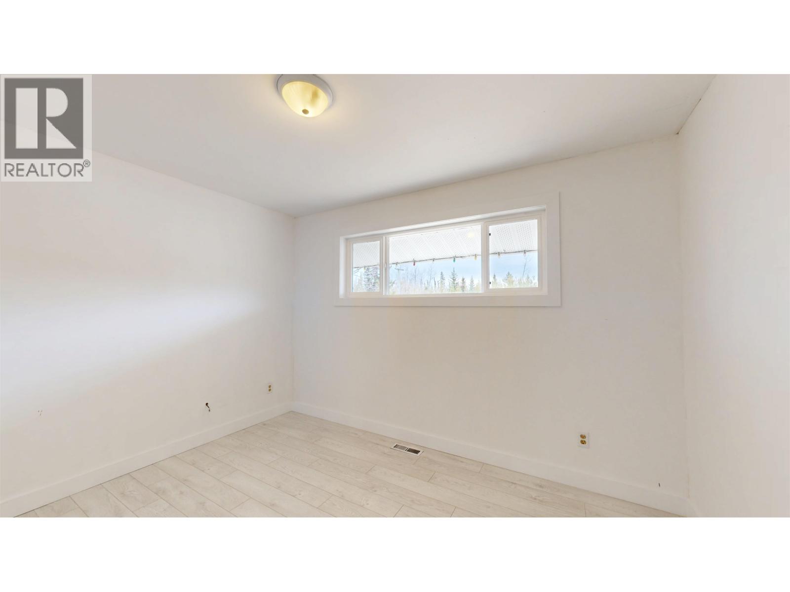 5957 LITTLE FORT 24 HIGHWAY