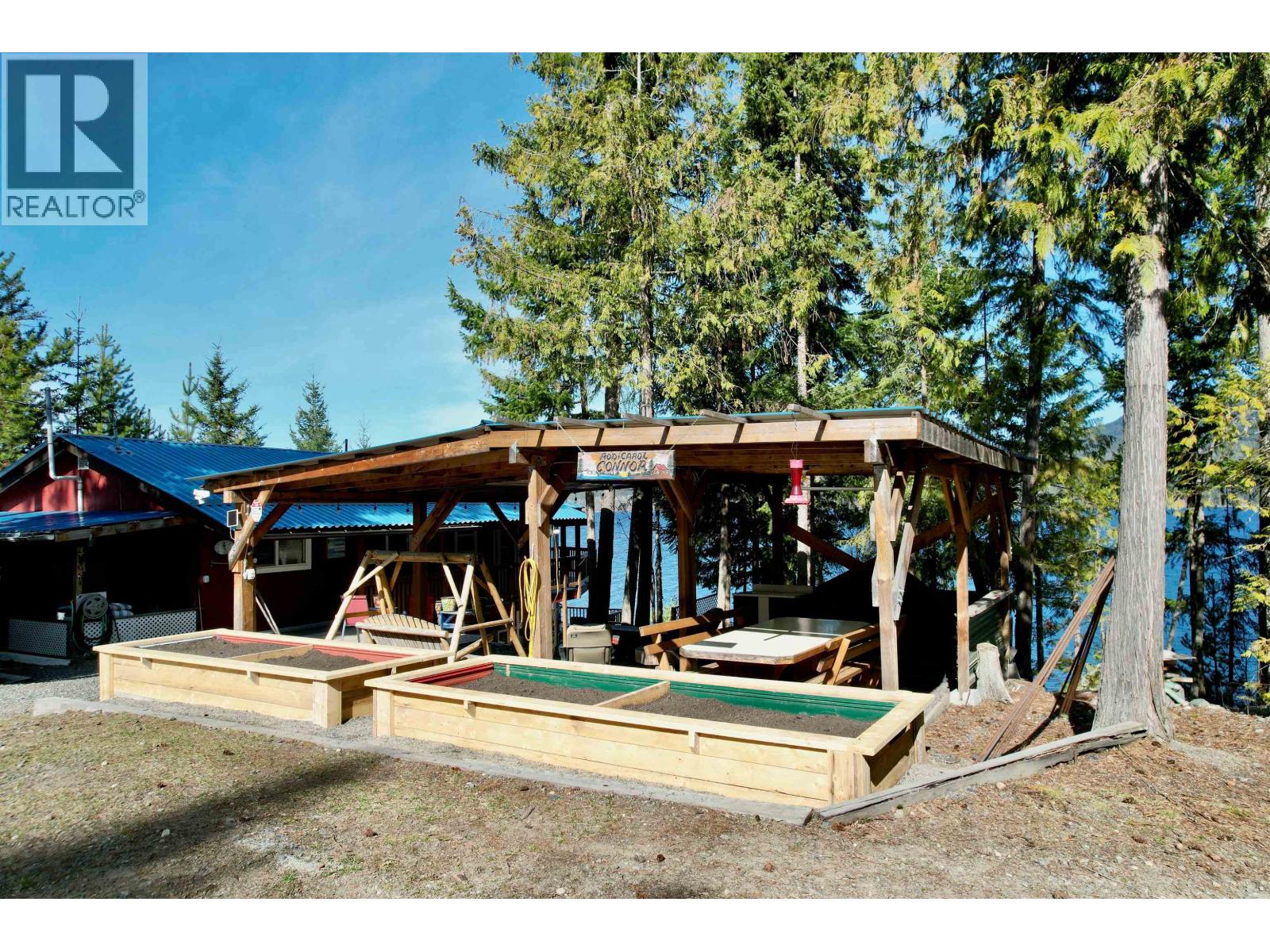 9303 S MAHOOD LAKE ROAD