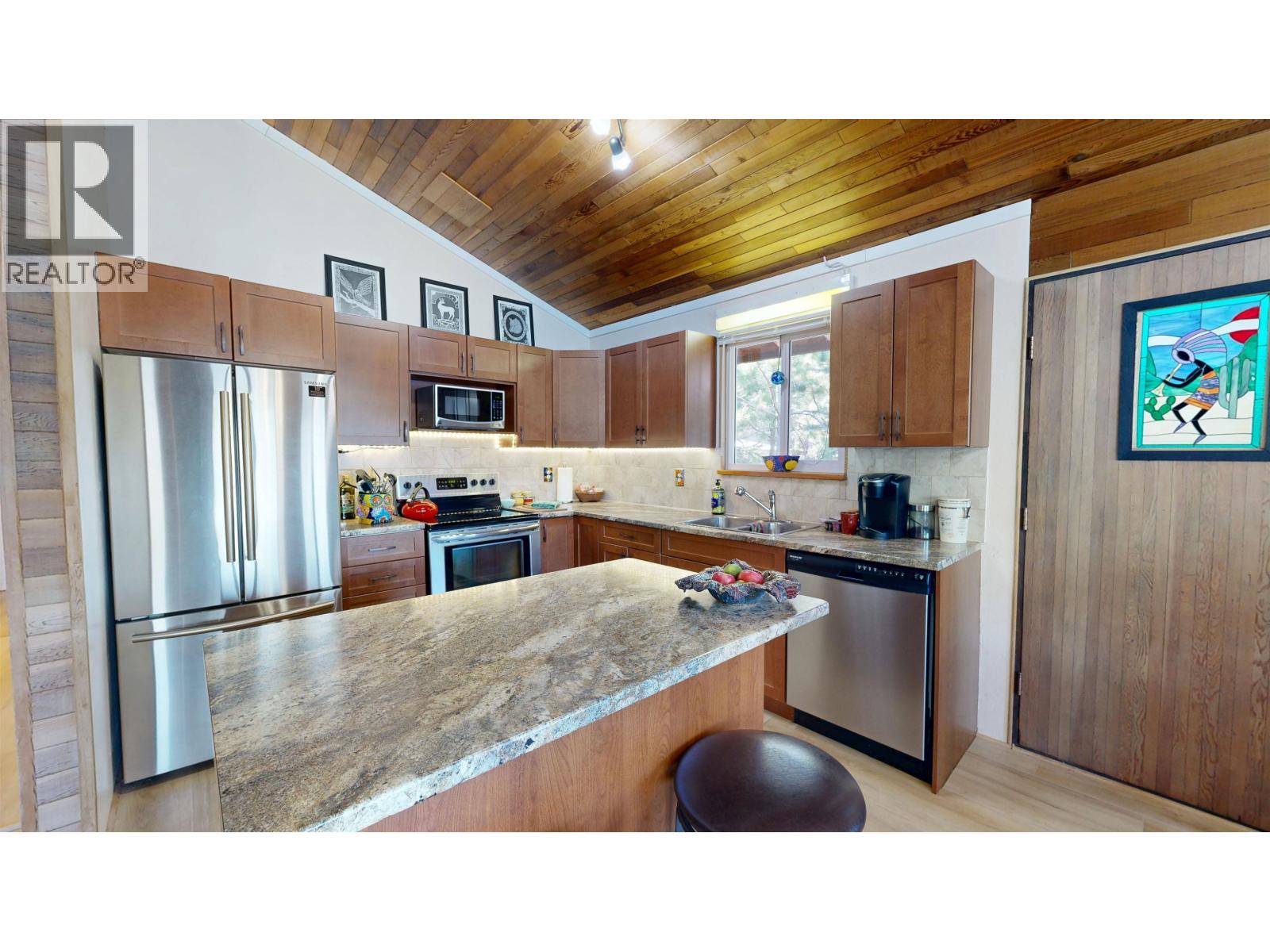 9303 S MAHOOD LAKE ROAD