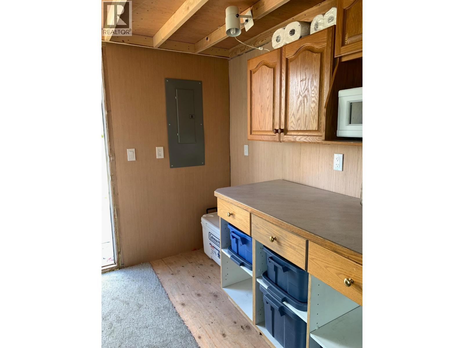 4068 EAGLE CREEK ROAD