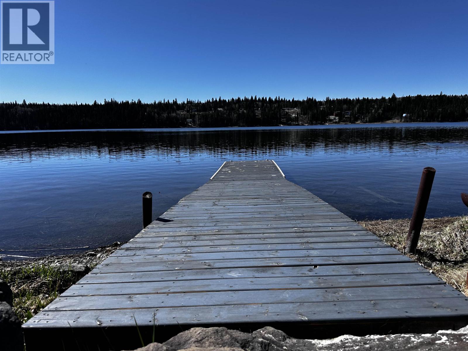 6126 LAKESHORE DRIVE