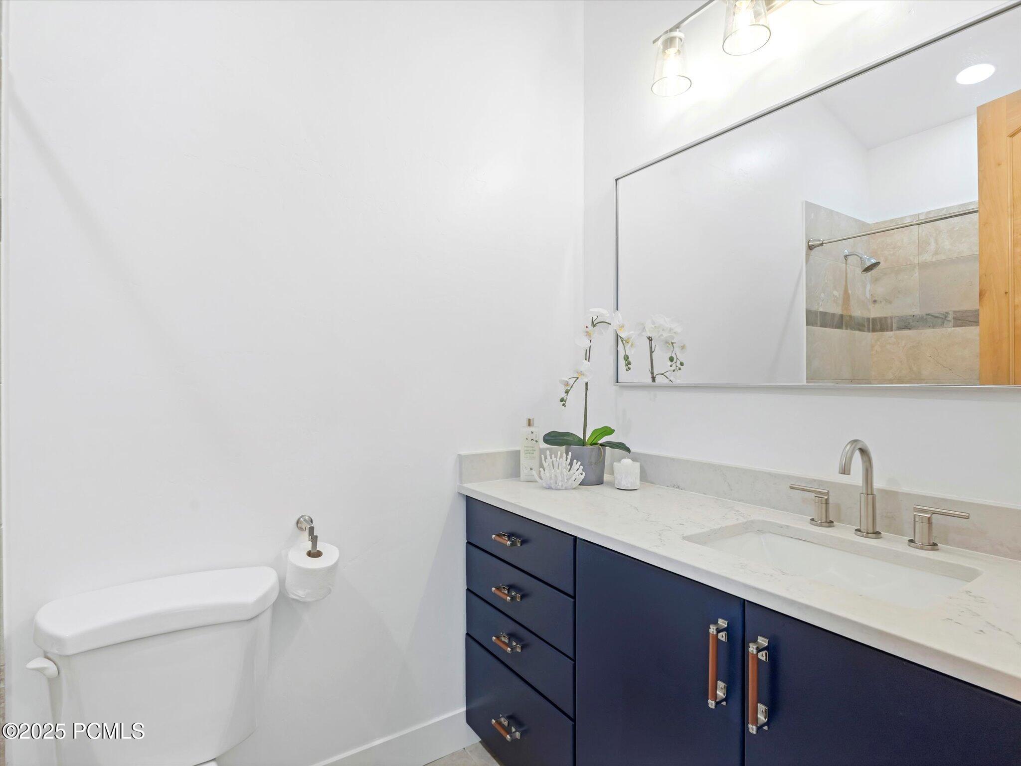 3017 Canyon Links Drive