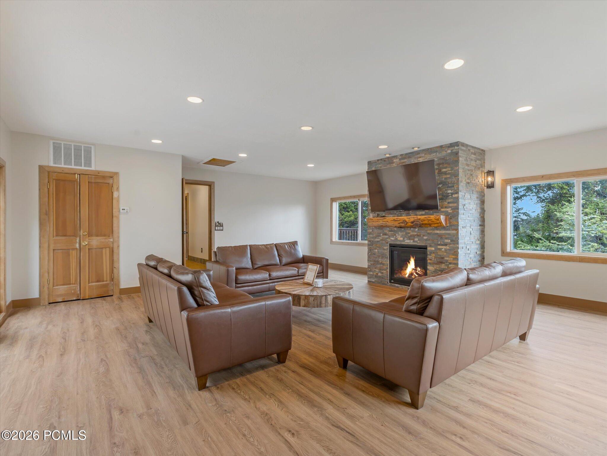 390 Matterhorn Drive