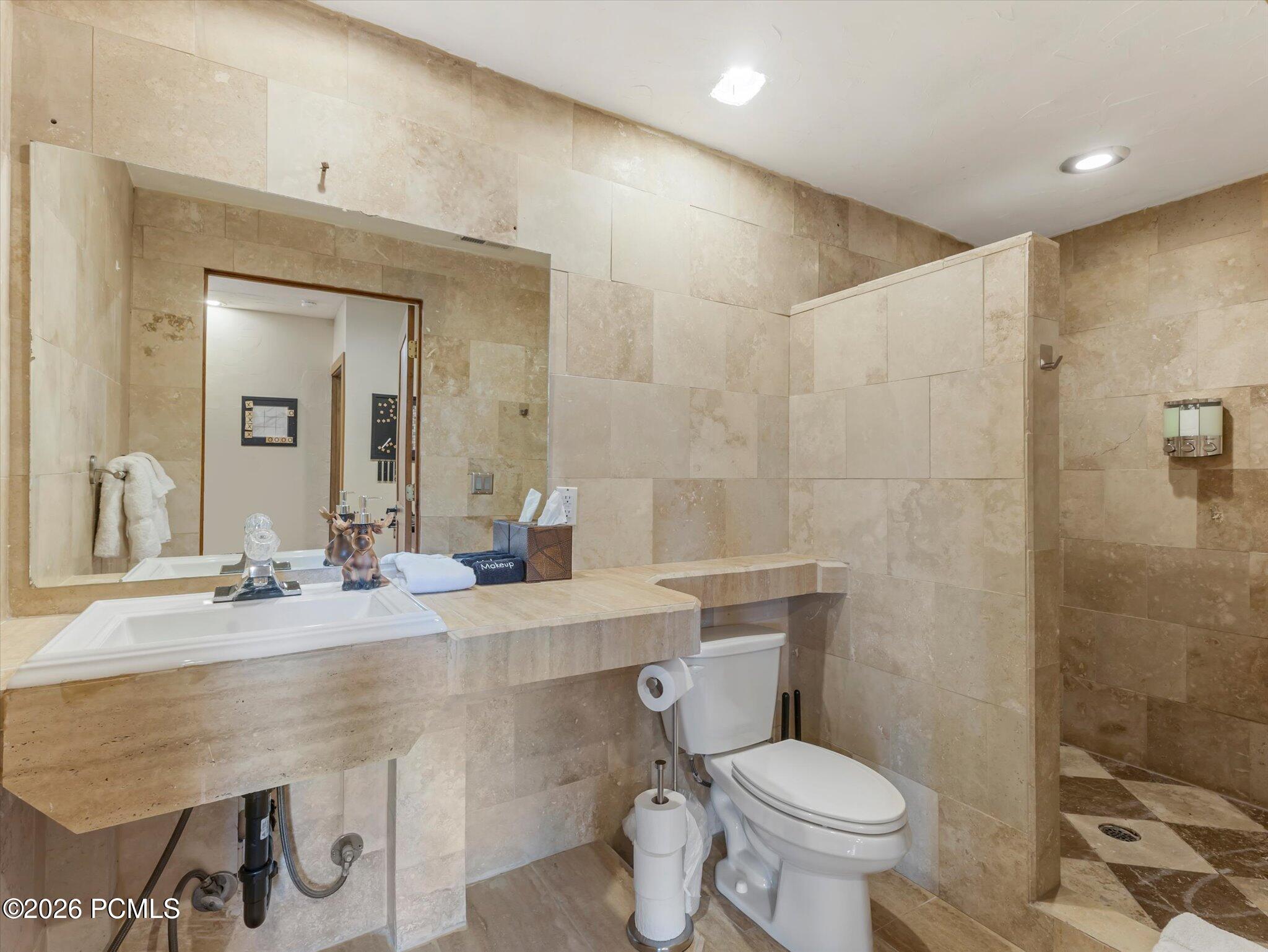 390 Matterhorn Drive