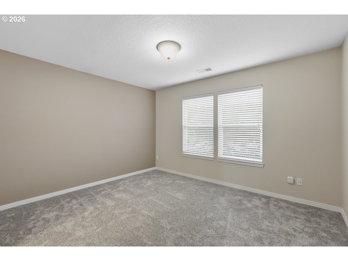 3052 CLUB HOUSE CT