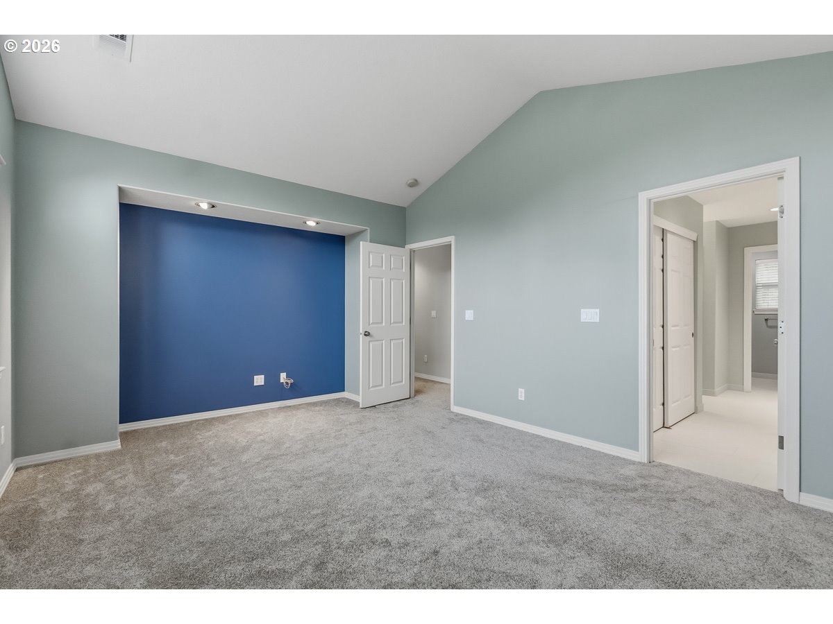 3052 CLUB HOUSE CT