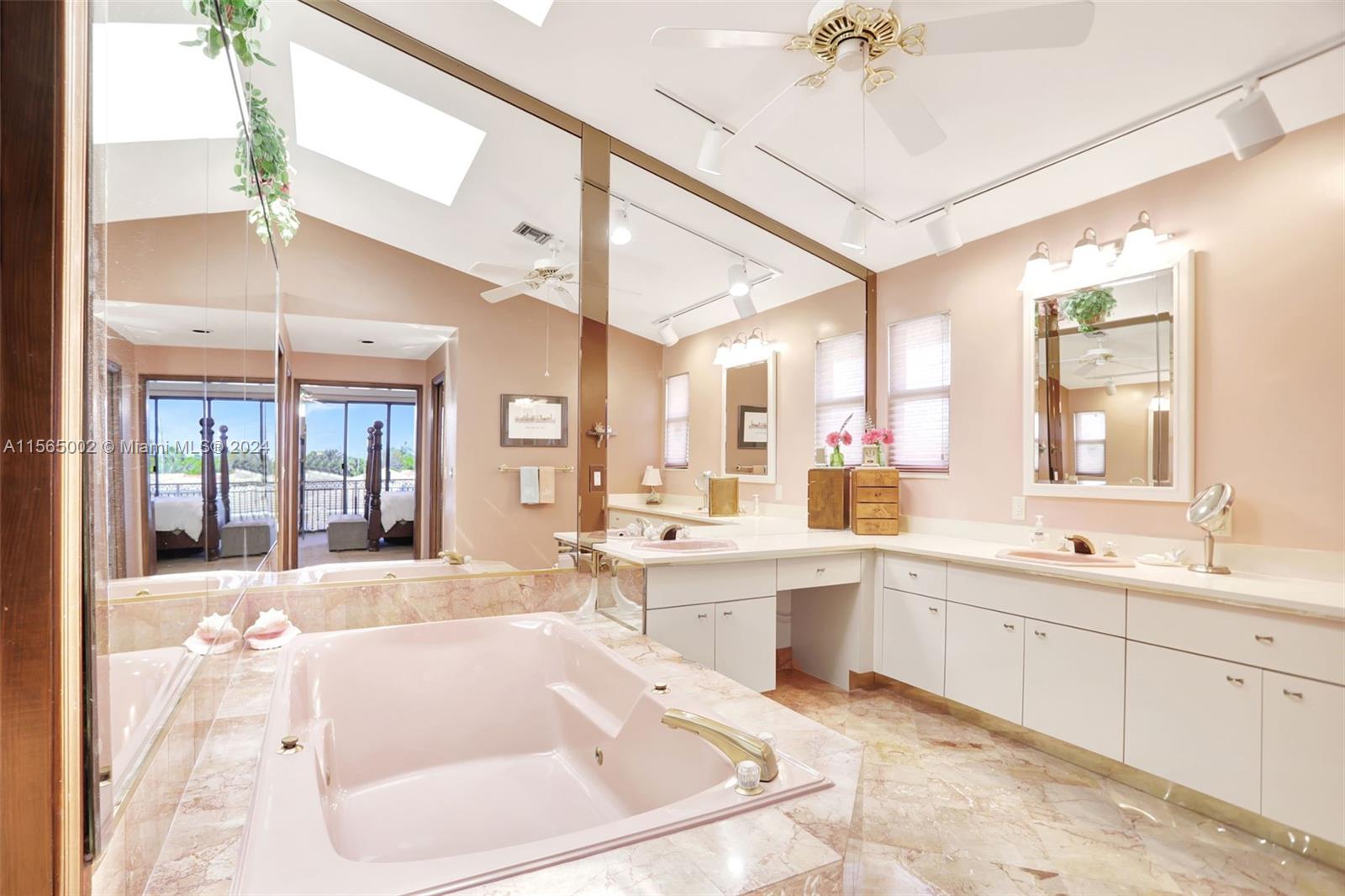 1417 SE 14th Ave