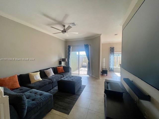 2318 SE 16th Ter # 2318