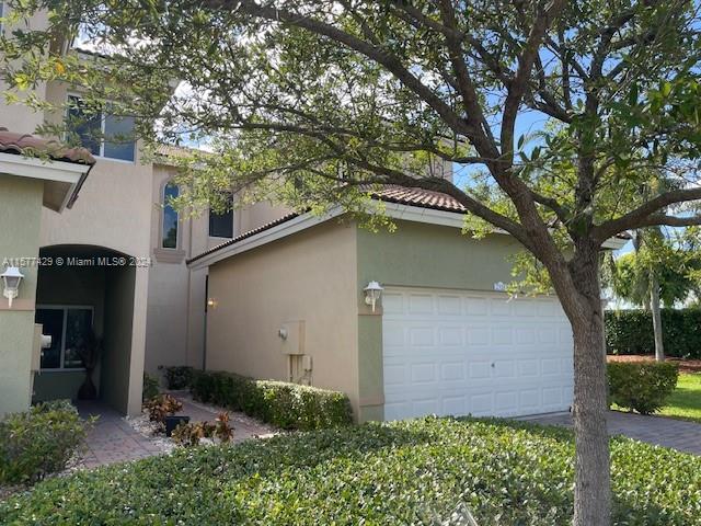 2318 SE 16th Ter # 2318