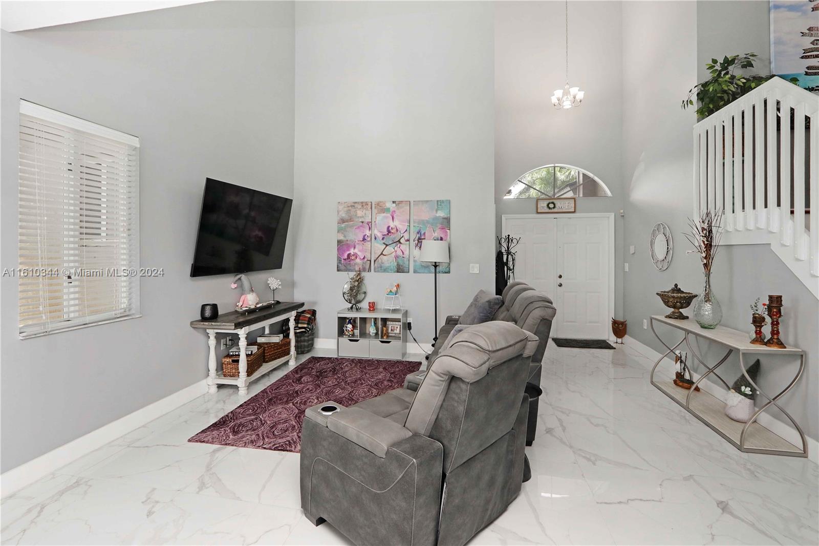 2917 Augusta Dr