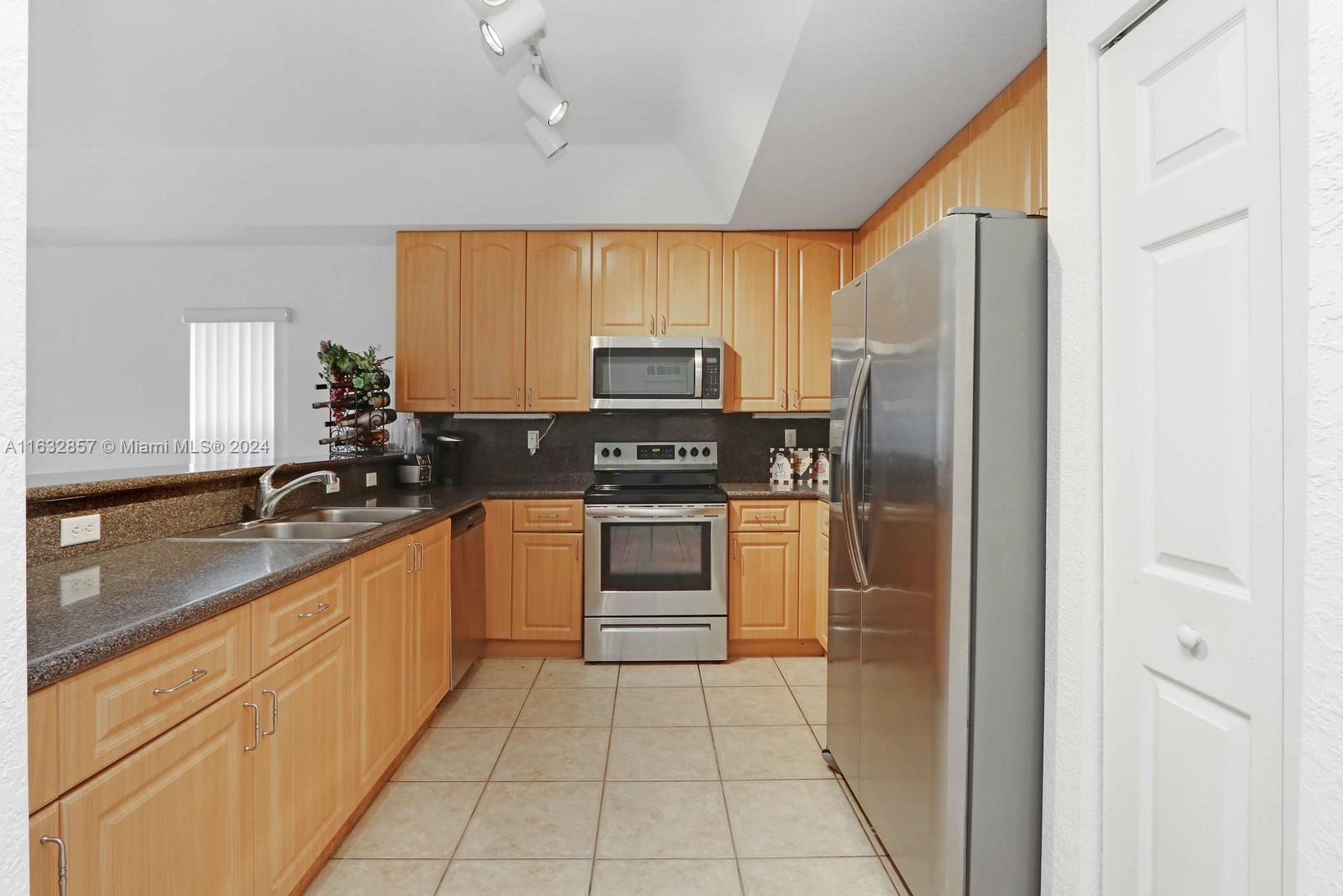 8971 SW 208th Ter