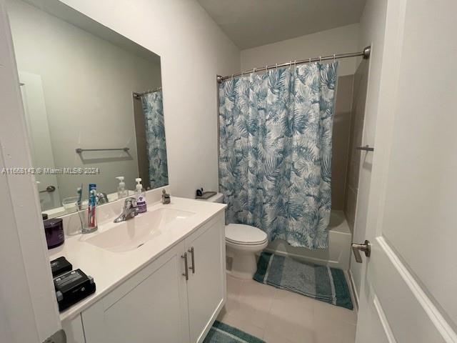2676 SE 12th St # 2676