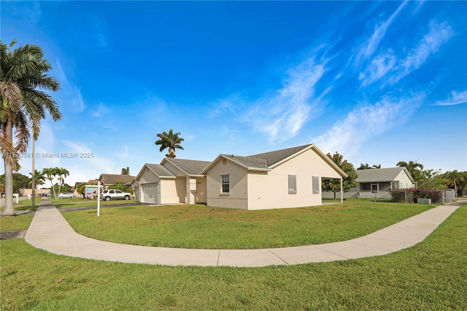 13723 SW 282nd Ter