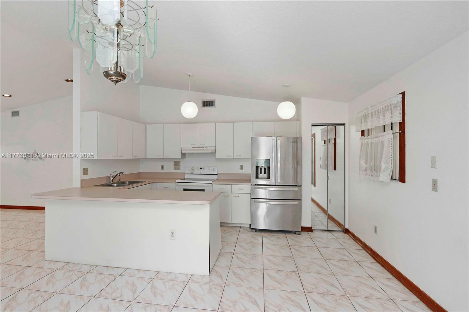13723 SW 282nd Ter