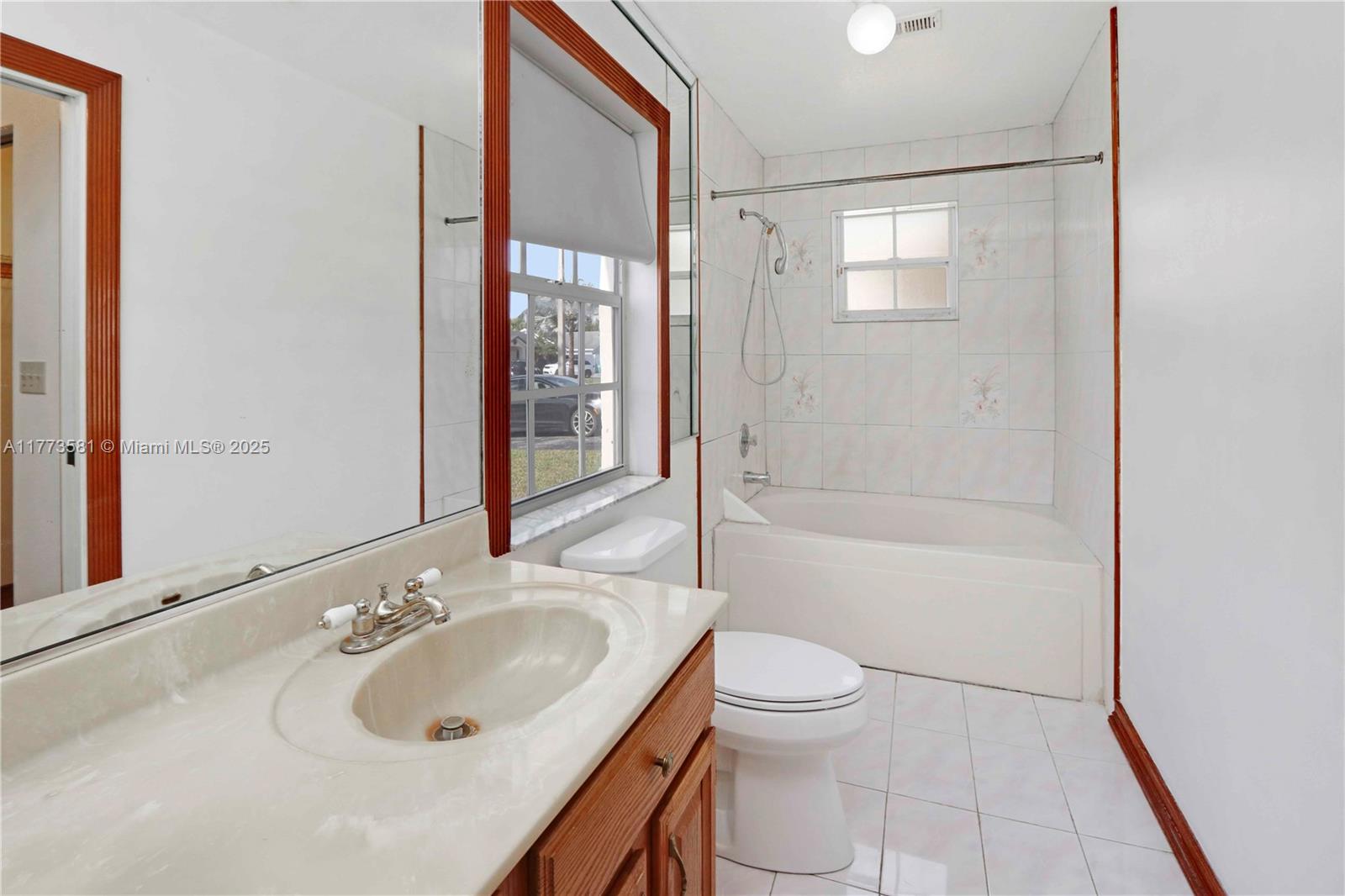 13723 SW 282nd Ter