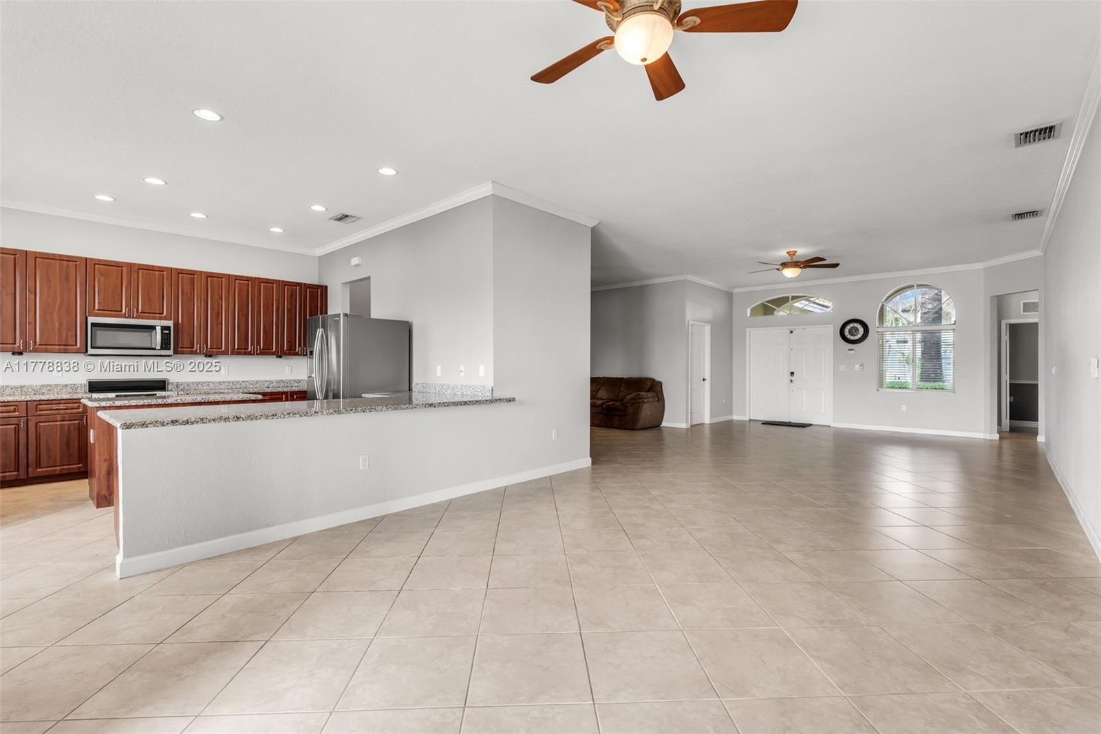2235 SE 20th Ave