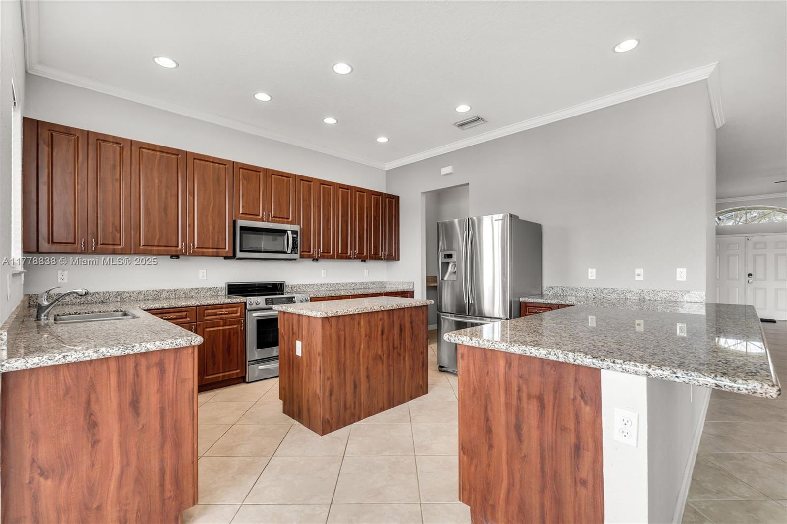 2235 SE 20th Ave