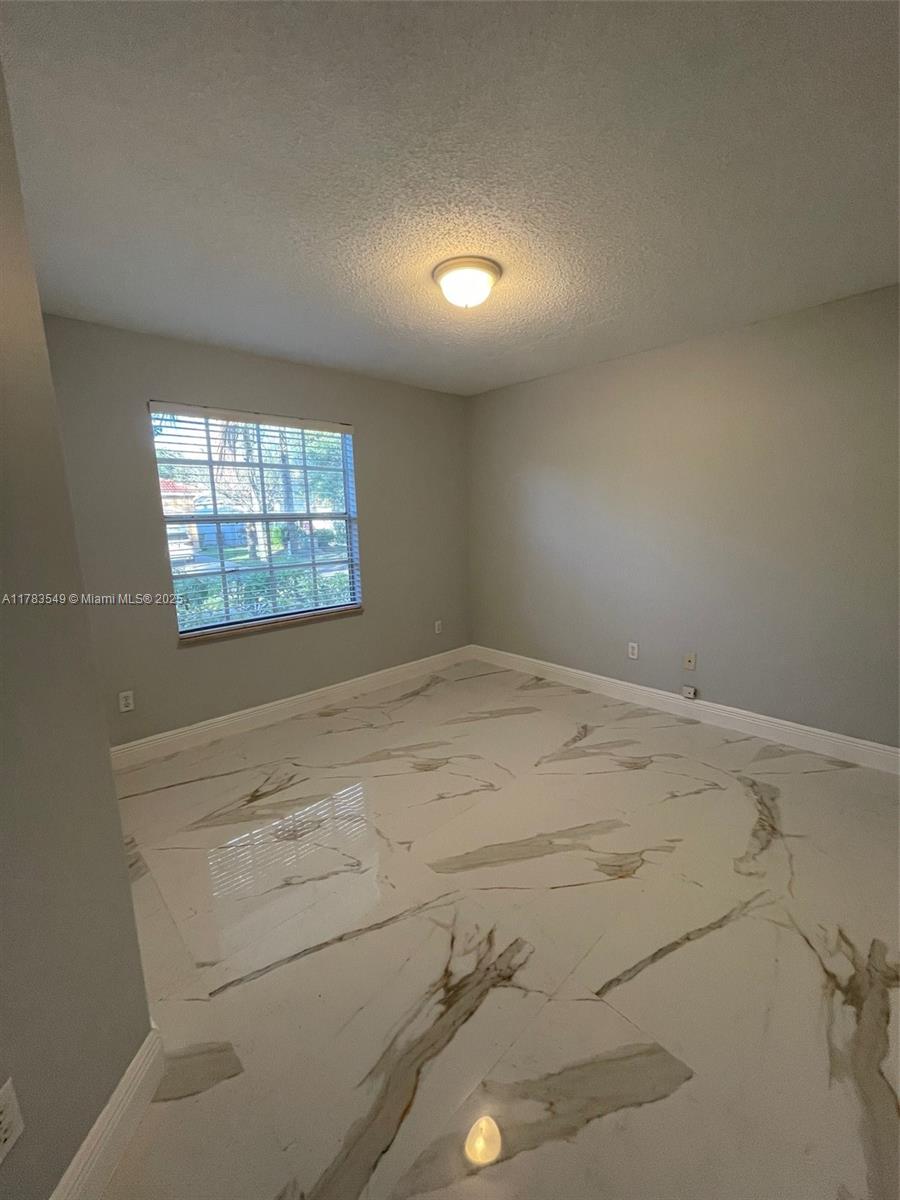 2970 SE 4 PL # 2970