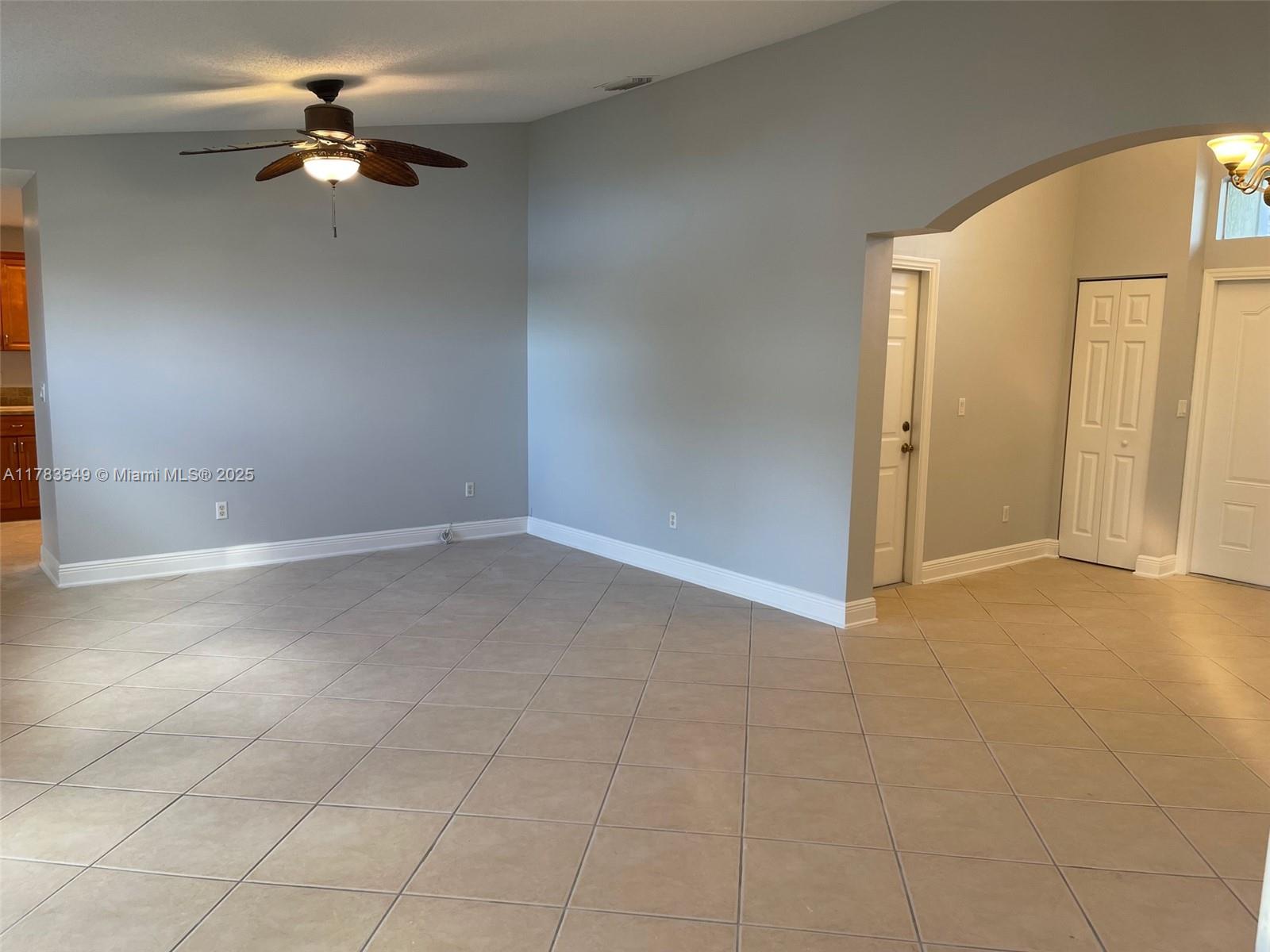 2970 SE 4 PL # 2970