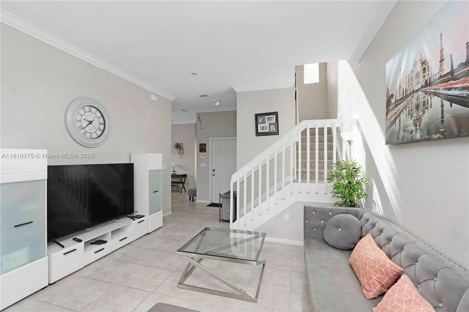 2318 SE 16th Ter