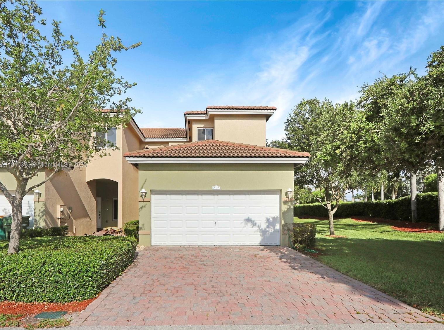 2318 SE 16th Ter