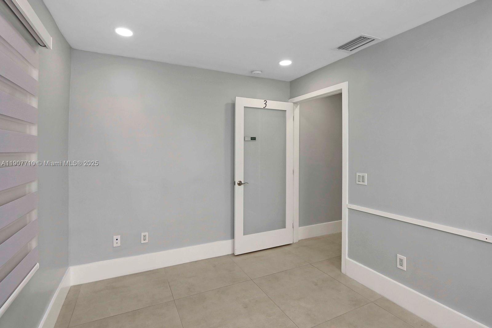 70 NW 8th St