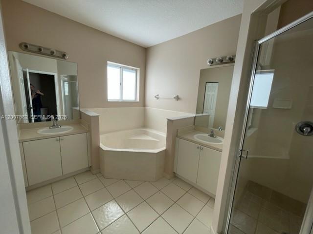 2424 SE 19 CT # 2424