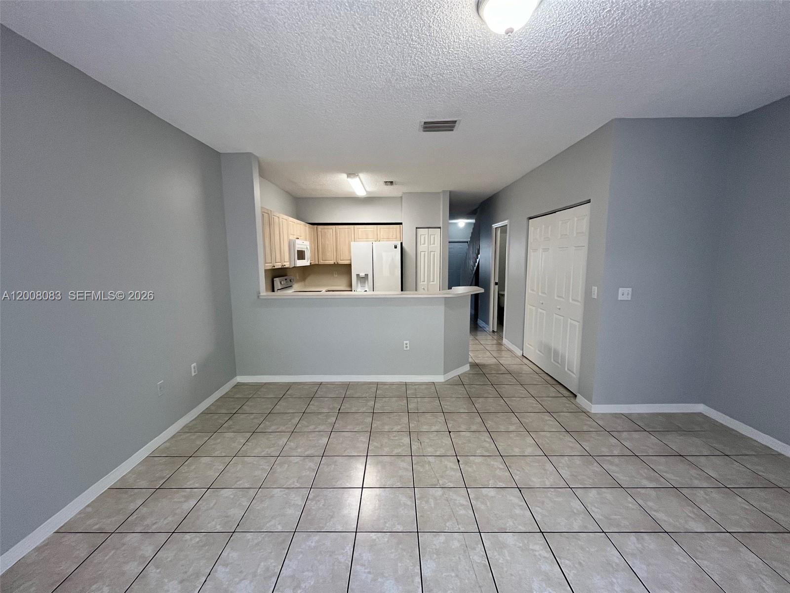 2210 SE 25 Ave # 2210