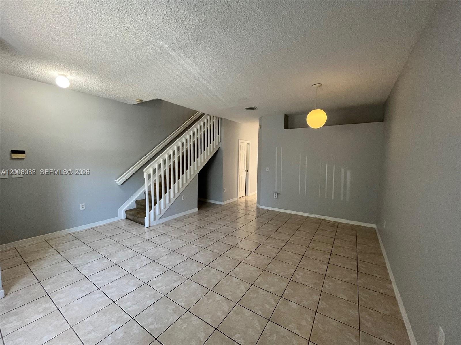 2210 SE 25 Ave # 2210