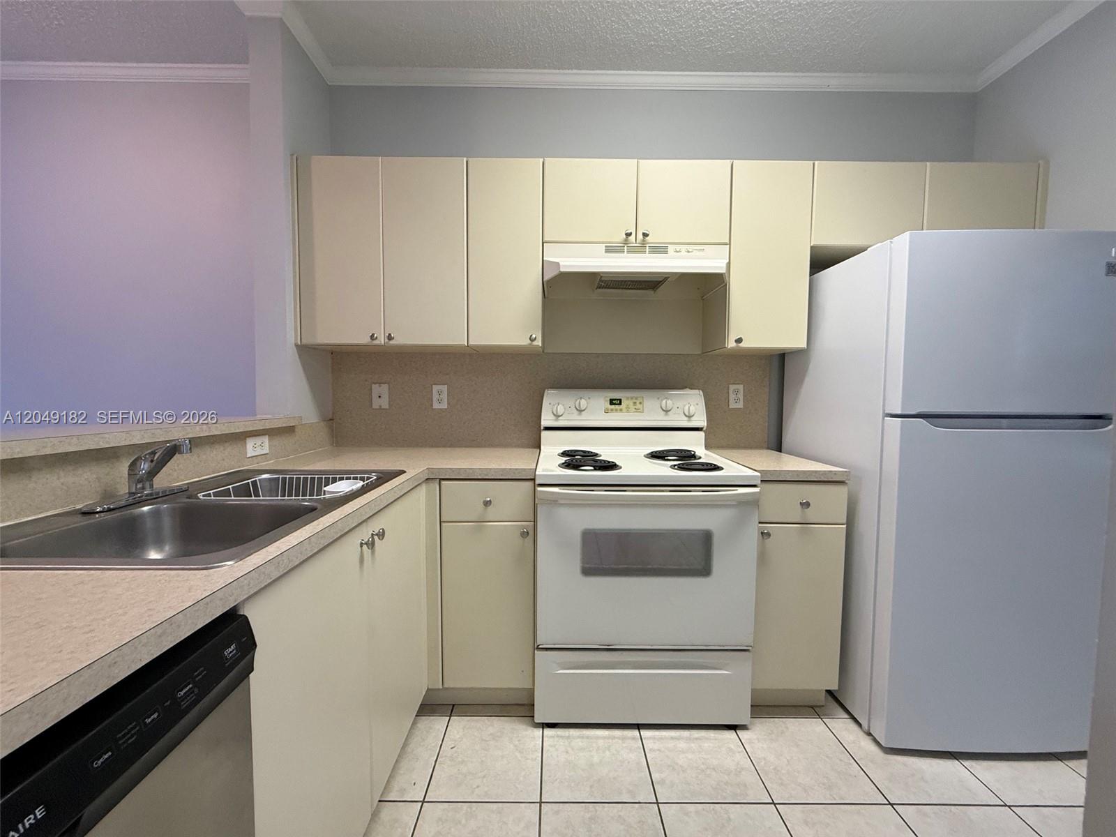 2304 SE 24 Ave # 2304