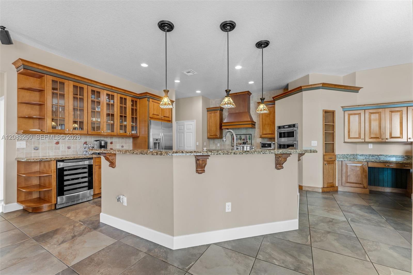 2825 Fairways Dr