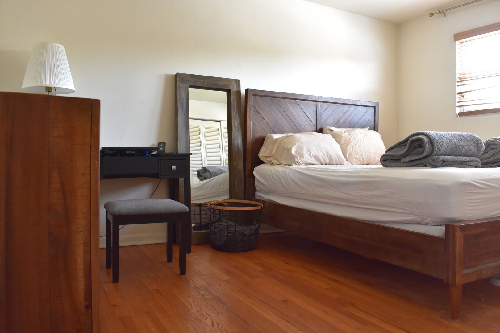 711 Austin Street Unit: 301