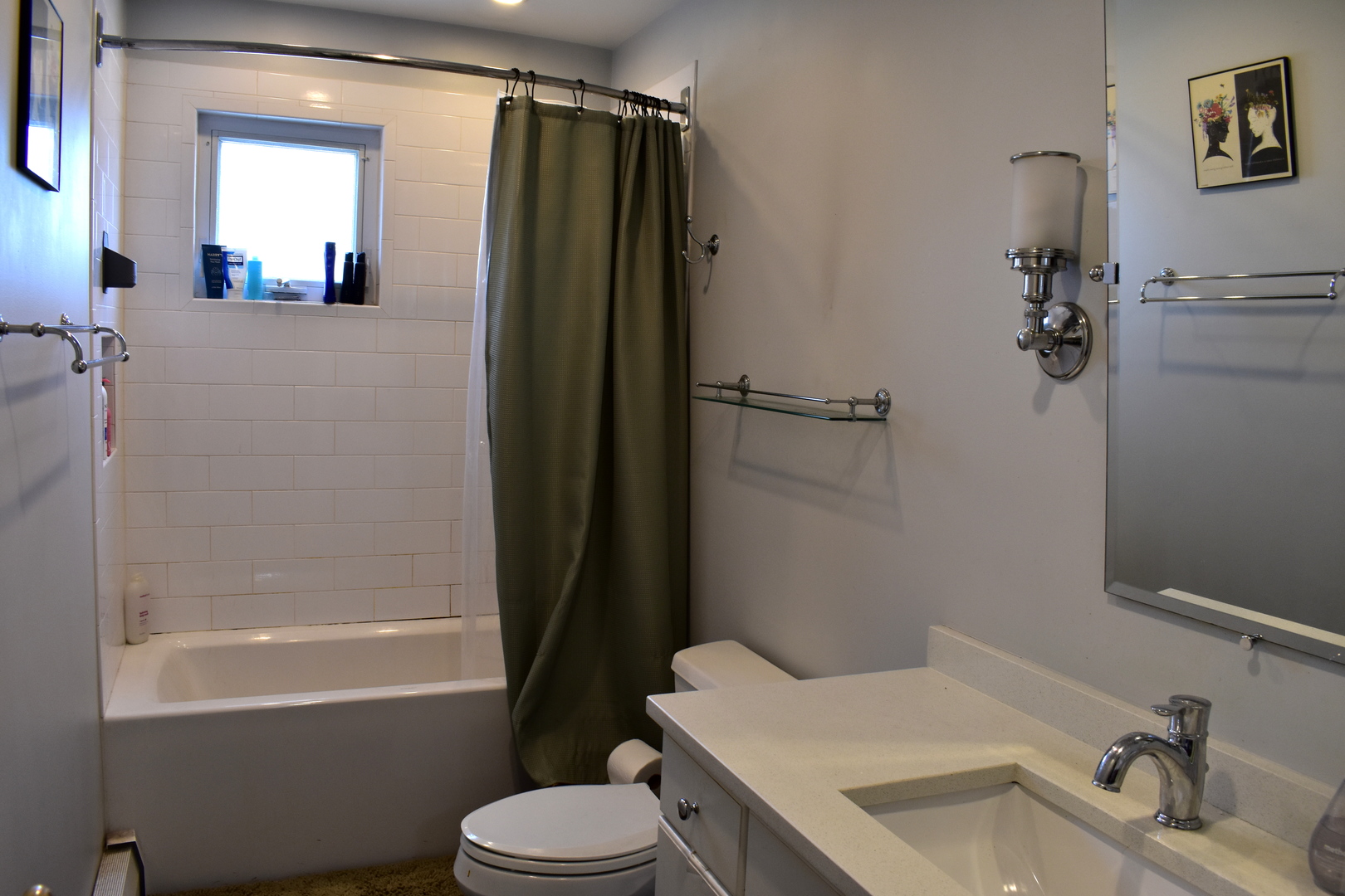 711 Austin Street Unit: 301