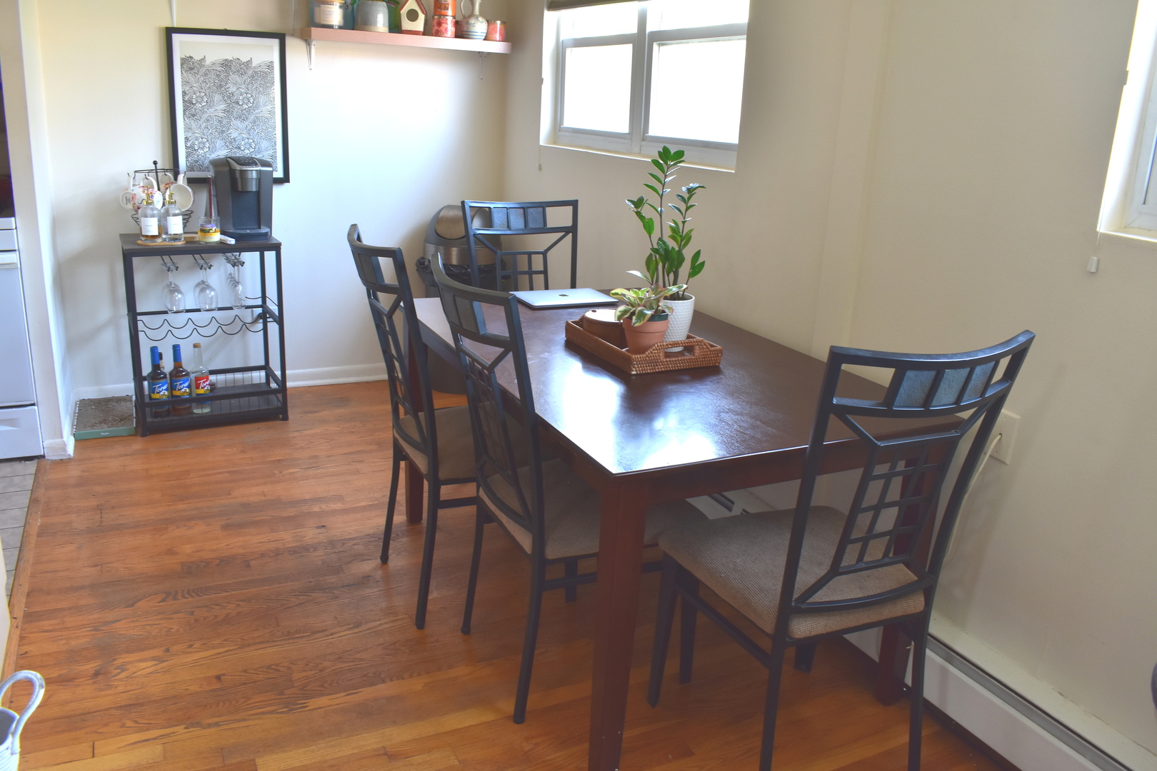711 Austin Street Unit: 301