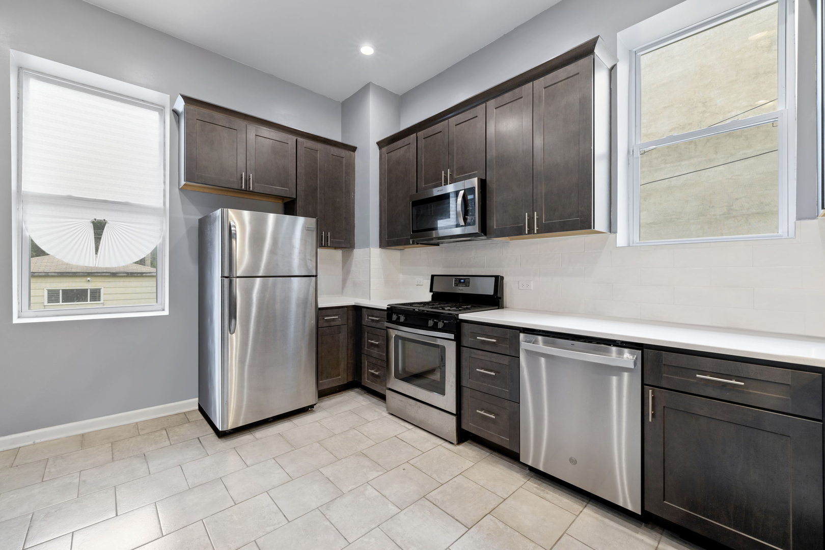 2148 W Monroe Street