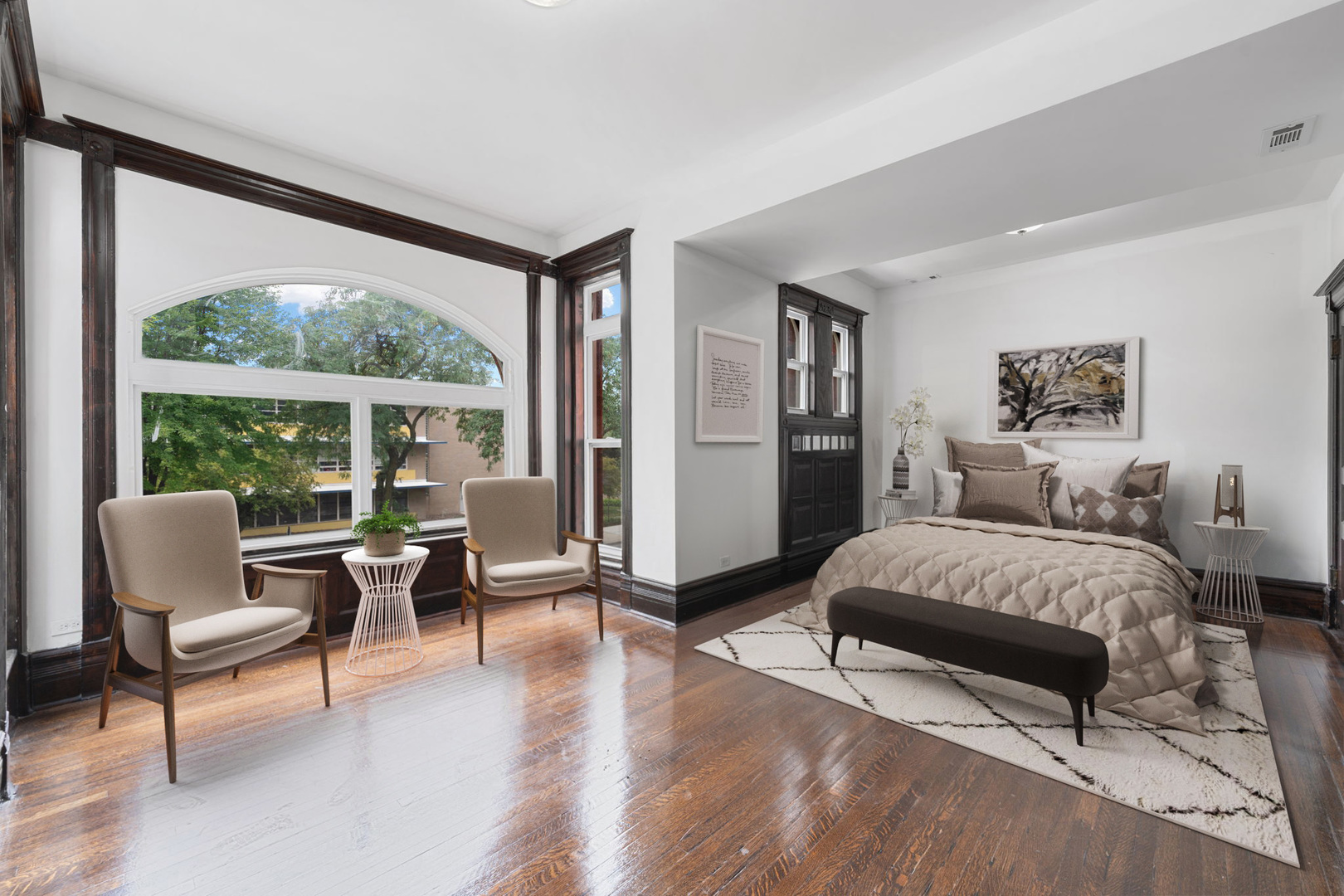 2148 W Monroe Street